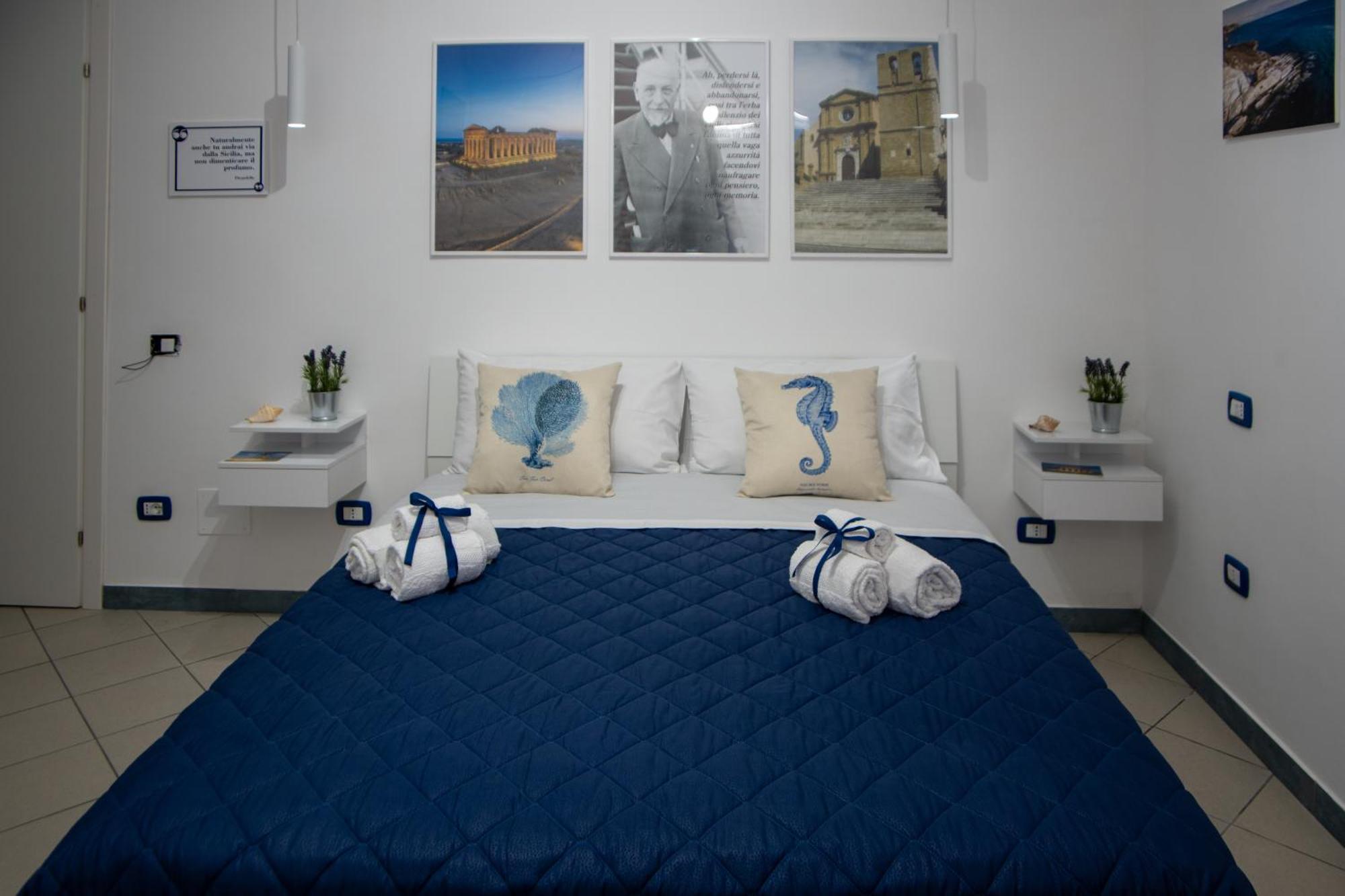 Casa Vacanze La Casetta Di Zinu' Porto Empedocle Buitenkant foto