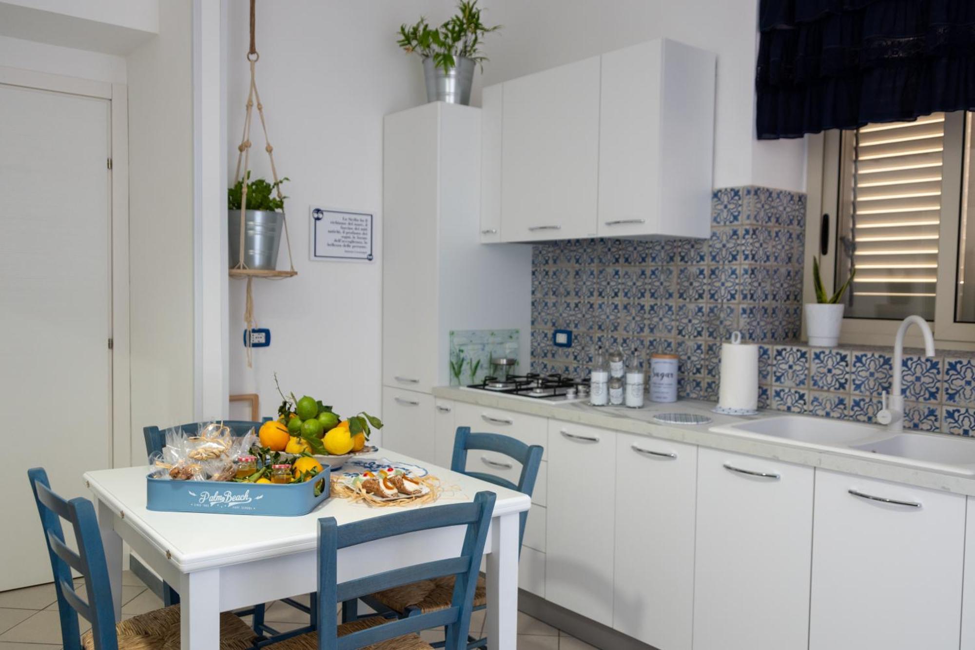 Casa Vacanze La Casetta Di Zinu' Porto Empedocle Buitenkant foto